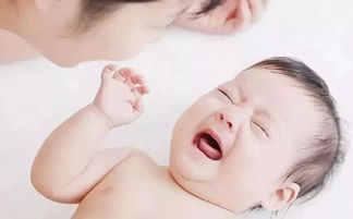 这样挑选月嫂与新生儿脐带护理液，宝宝护理更安心